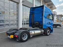 Iveco S-Way AS440S46T/FP NP LNG Intarder