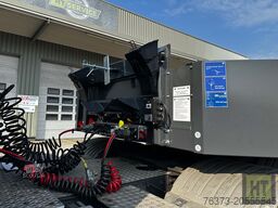 Meusburger 3-Achs-Tele-Semi-Radmulden-hydr. Rampen