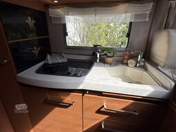 Niesmann und Bischoff Arto 74R