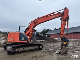 Hitachi ZX225USR crawler excavator w/ tiltrotator and grad