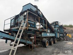 Svedala Roadmaster H4000 Rock crusher