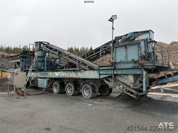 Svedala Roadmaster H4000 Rock crusher
