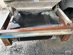 Svedala Roadmaster H4000 Rock crusher