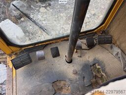 Åkerman EW230 wheeled excavator with two buckets and tiltr