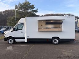 Mercedes-Benz Foodtruck, Imbisswagen, Food Truck mit neuer Küche und Ausstattung