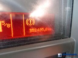 Renault Premium 280 dxi 4x2 fuel tank 13.6 m3 / 4 comp