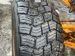 CAT 140G grader. WATCH VIDEO