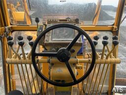 Caterpillar 140G grader. WATCH VIDEO