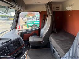 Volvo FH16-660 8x4 TRACTOR + CRANE PALFINGER PK100.00...