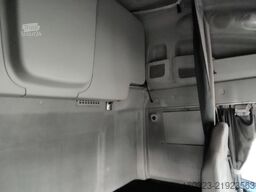 IVECO AS440S48T/P