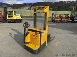 JUNGHEINRICH EJC Z 16 Hochubwagen