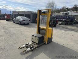 JUNGHEINRICH EJC Z 16 Hochubwagen