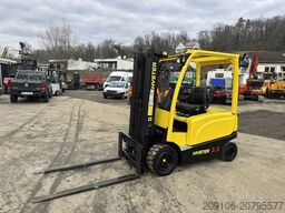 HYSTER J2.2 XN Triplex Seitenschieber Freihubmast
