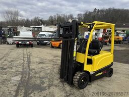 HYSTER J2.2 XN Triplex Seitenschieber Freihubmast