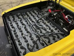 HYSTER J2.2 XN Triplex Seitenschieber Freihubmast