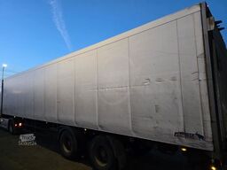 SCHMITZ CARGOBULL City Tiefkühler, 2. Achs drehbar, 3 to Ladebordw