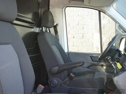 Volkswagen Crafter 2.0 TDI 177PK L3H3 - EURO 6 - Airco - C...