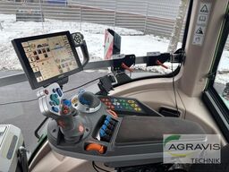 Fendt 933 VARIO S4 Profi Plus