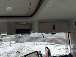 Fendt 933 VARIO S4 Profi Plus