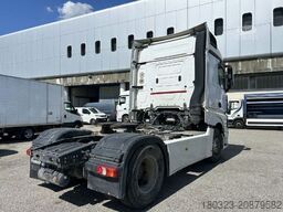 Mercedes-Benz Mercedes Actros 1851