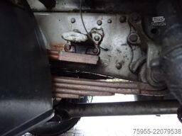 Mercedes-Benz SK 1722 FUELTANKTRUCK 13750 L STEELSPRINGS