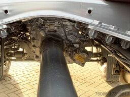 Mercedes-Benz Zetros 2045 Chassis Cabin