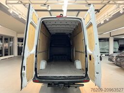Mercedes-Benz Sprinter 317 Kasten MBUX+AHK+Cam+Navi+AUT+Distr