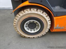 Jungheinrich EFG VAC 22