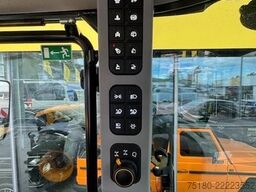 JCB 4220 Fasttrac ICON Traktor Schlepper NEU TOP