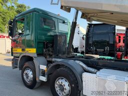 MERCEDES-BENZ Actros 3244 8x4 Rückwärtskipper