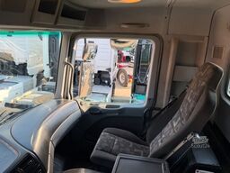 MERCEDES-BENZ Actros 3244 8x4 Rückwärtskipper