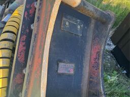 Montabert CPA 250 Drilling Attachment