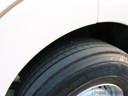 MAN TGX 26.400 6x2-4  Kran Palfinger + FUNK / RC