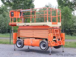 JLG M4069 | 15 METER | 360 KG