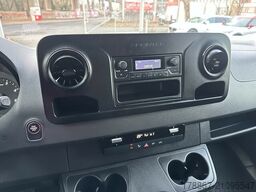 Mercedes-Benz Sprinter 316 CDI RWD L2 3,5 to AHK FS Regal Schwingsitz