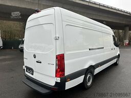Mercedes-Benz Sprinter 317 CDI RWD Maxi MOPF