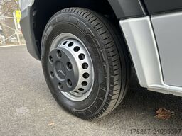 Mercedes-Benz Sprinter 519 CDI DoKa Koffer 3,5 to AHK Last