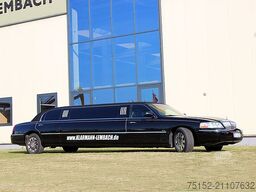 Ford Lincoln Town Car Stretch Limousine