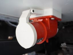 DAF XF 450 6×2 E6 / Refrigerator Lacapit/FRC