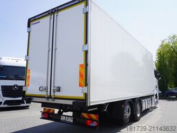 MAN TGX 26.470 / 2022 / Krone Refrigerator 4
