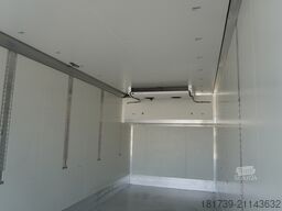 MAN TGX 26.470 / 2022 / Krone Refrigerator 4