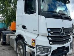 Mercedes-Benz Actros 1853