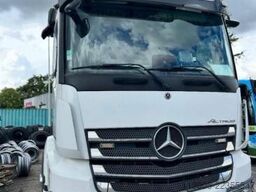 Mercedes-Benz Actros 1853