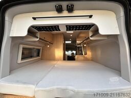 SUNLIGHT Adventure Cliff 4x4 590 17 DELTA LIGHTBAR XENON