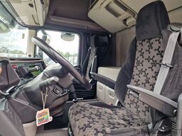 Scania R650 V8 NGS Highline 6x4 - Manual gearbox with ...