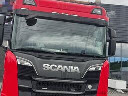 Scania R580 8x4 Tipper Truck – Only 250,000 km! WATCH VID