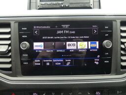 Volkswagen Crafter Kasten 35 Mittellang ACC/LED/STHZ/KAM/AHK.
