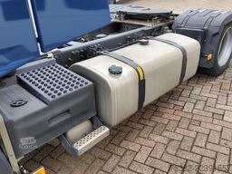 Renault T HIGH 480 4x2 - 35-BSG-3 - LOW DECK TREKKER - ...