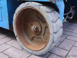 Genie GS4047 Electric, 14m Working Height, 350kg Capacit