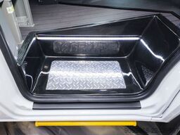 Mercedes-Benz Sprinter 517